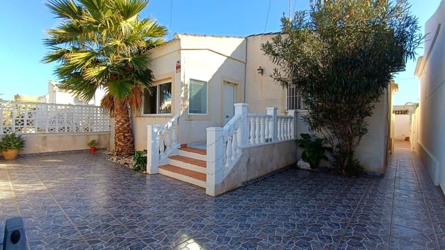 2 sypialnia Willa na sprzedaż w Torrevieja z basenem - 280 000 € (Ref: 9528929)