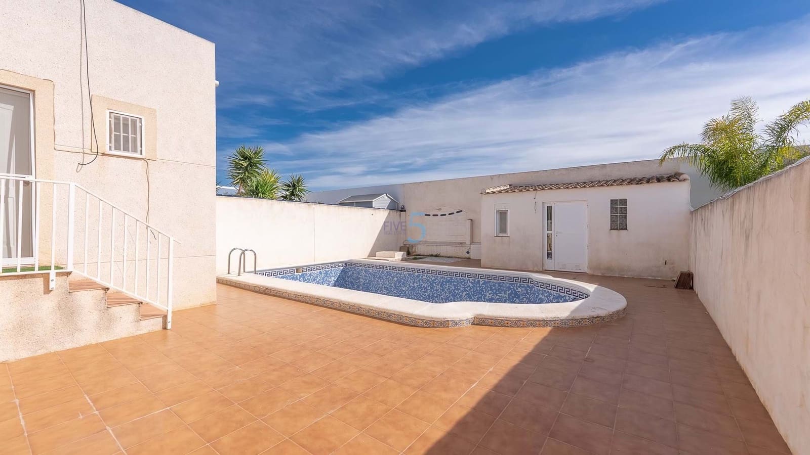 2 quarto Moradia para venda em Torrevieja com piscina - 265 000 € (Ref: 9528929)