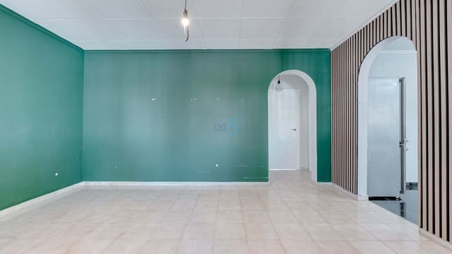 2 quarto Moradia para venda em Torrevieja com piscina - 280 000 € (Ref: 9528929)