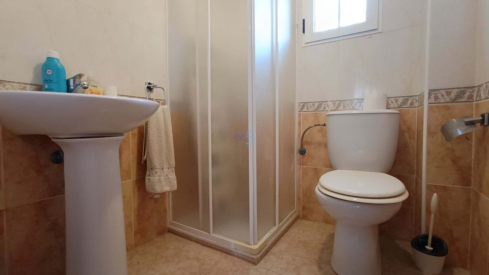 3 sypialnia Dom na sprzedaż w Torrevieja z basenem - 195 000 € (Ref: 9528930)