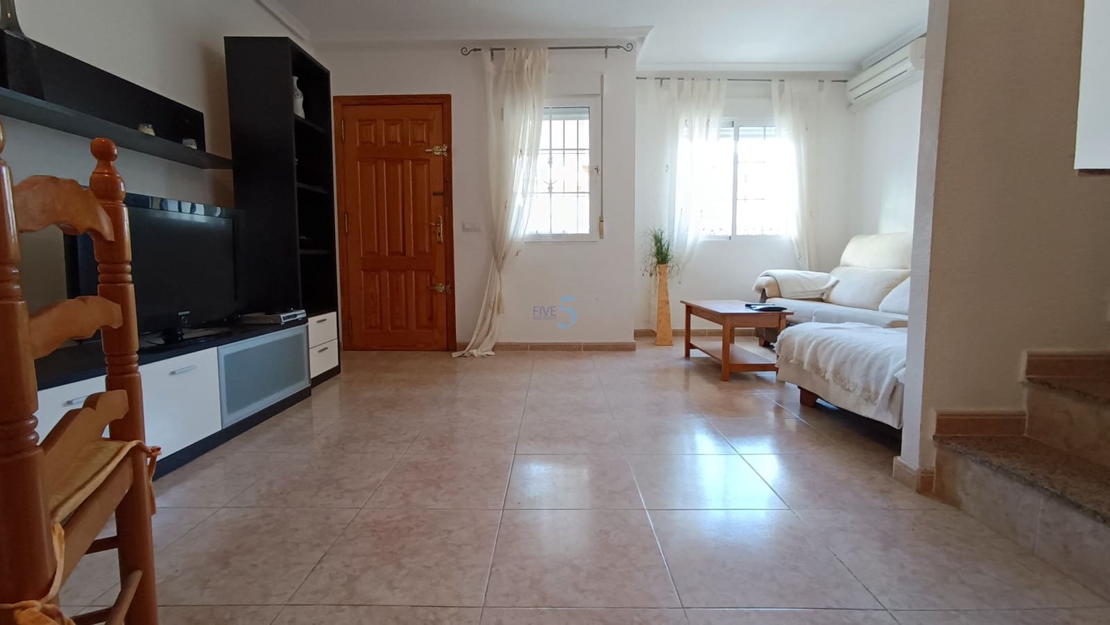 3 sypialnia Dom na sprzedaż w Torrevieja z basenem - 195 000 € (Ref: 9528930)