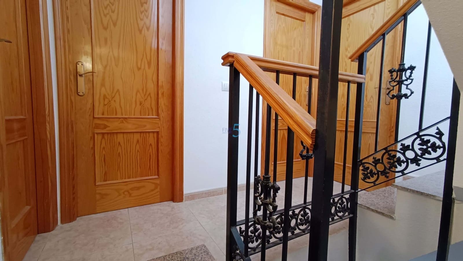 3 sypialnia Dom na sprzedaż w Torrevieja z basenem - 195 000 € (Ref: 9528930)