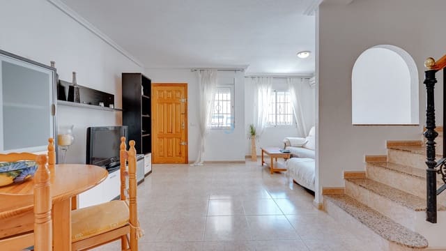3 bedroom Townhouse for sale in Torrevieja with pool - € 195,000 (Ref: 9528930)