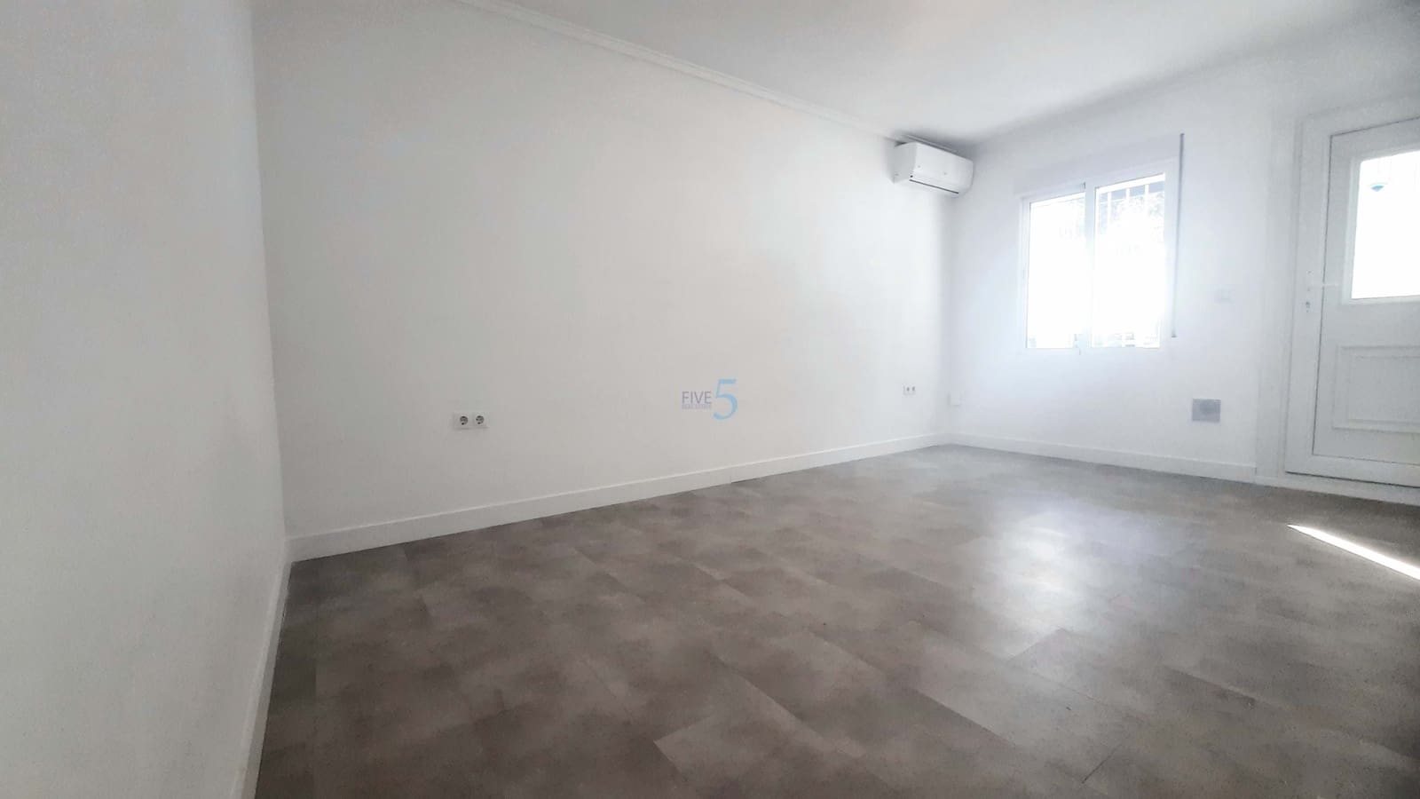 2 quarto Bungalow para venda em Santiago de la Ribera com piscina - 165 000 € (Ref: 9529188)