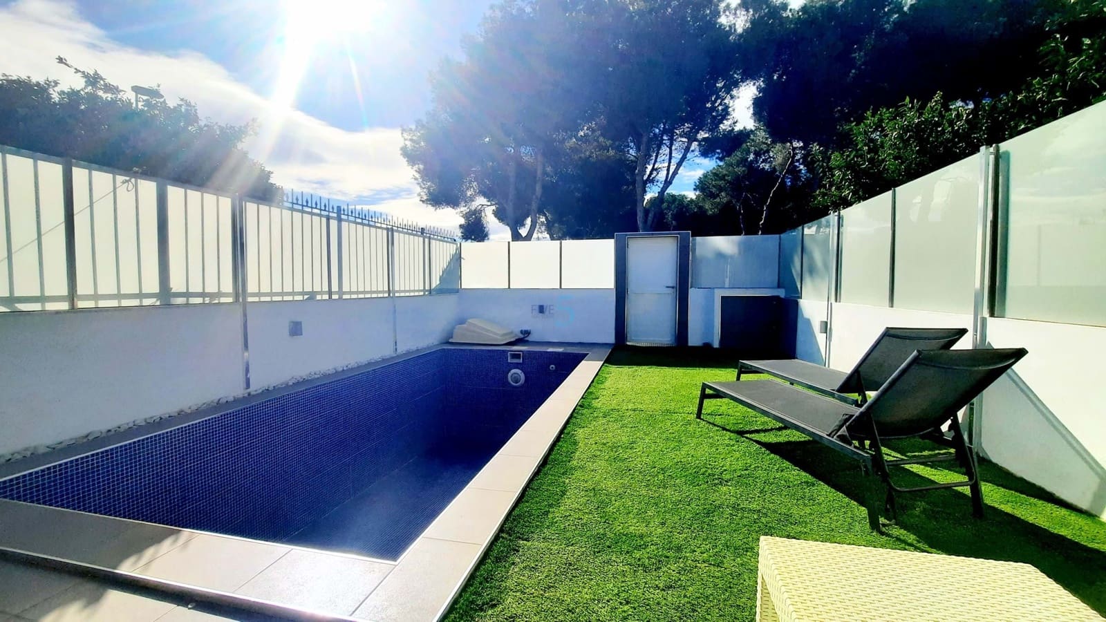 2 quarto Bungalow para venda em Santiago de la Ribera com piscina - 165 000 € (Ref: 9529188)