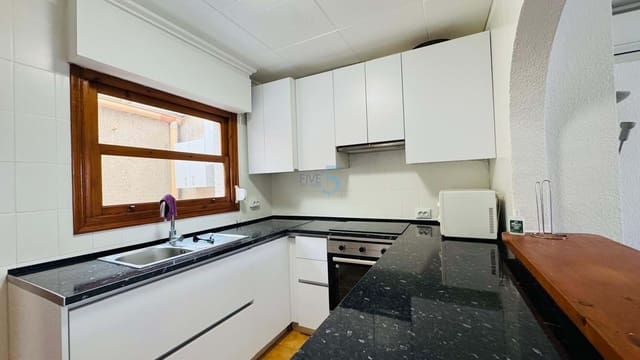 Casa de 2 habitaciones en Torrevieja en venta - 149.500 € (Ref: 9532337)