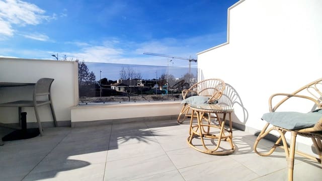 2 sovrum Lägenhet till salu i Pilar de la Horadada med pool garage - 235 000 € (Ref: 9532741)