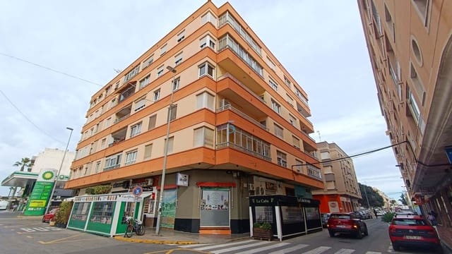 4 chambre Appartement à vendre à Torrevieja - 174 995 € (Ref: 9532742)