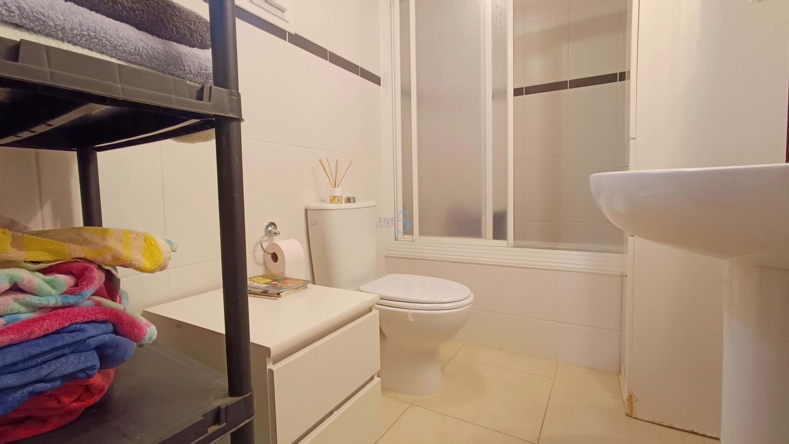 3 slaapkamer Villa te koop in Ciudad Quesada met zwembad - € 345.000 (Ref: 9532743)