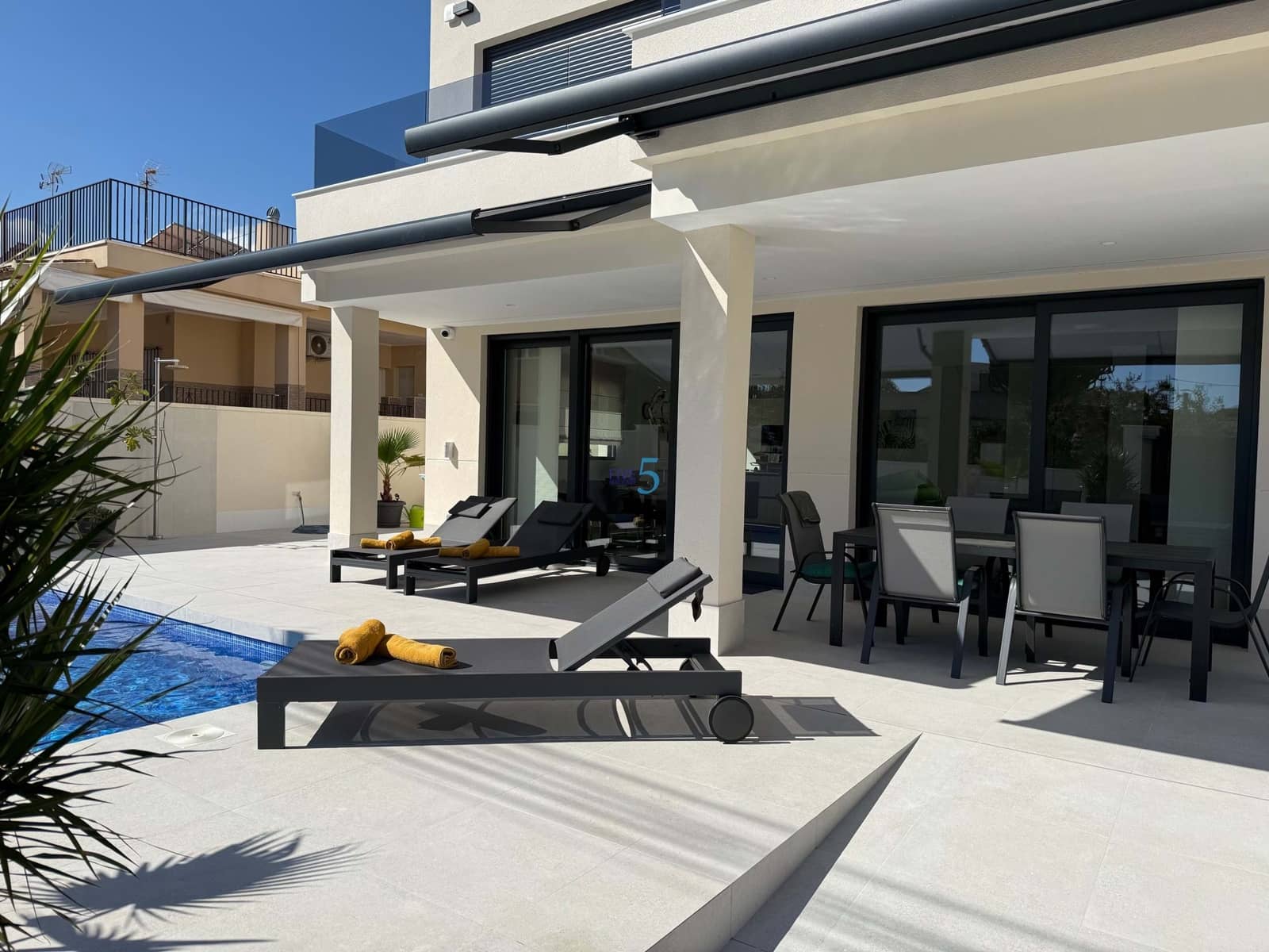 4 quarto Moradia para venda em San Fulgencio com piscina - 660 000 € (Ref: 9533069)