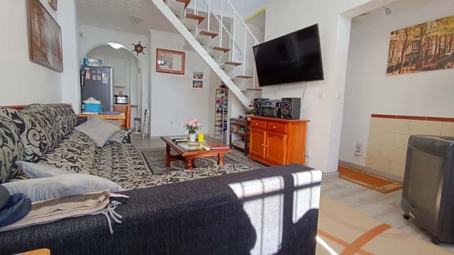 2 bedroom Townhouse for sale in Torrevieja with garage - € 139,995 (Ref: 9533070)