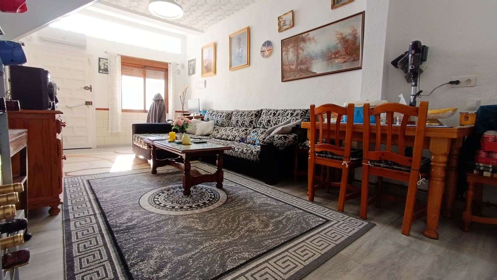 Casa de 2 habitaciones en Torrevieja en venta con garaje - 139.995 € (Ref: 9533070)