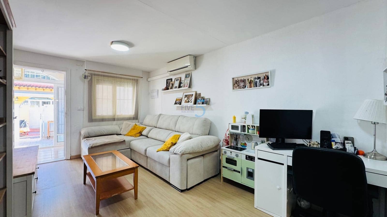 Casa de 2 habitaciones en El Chaparral en venta - 130.000 € (Ref: 9536405)