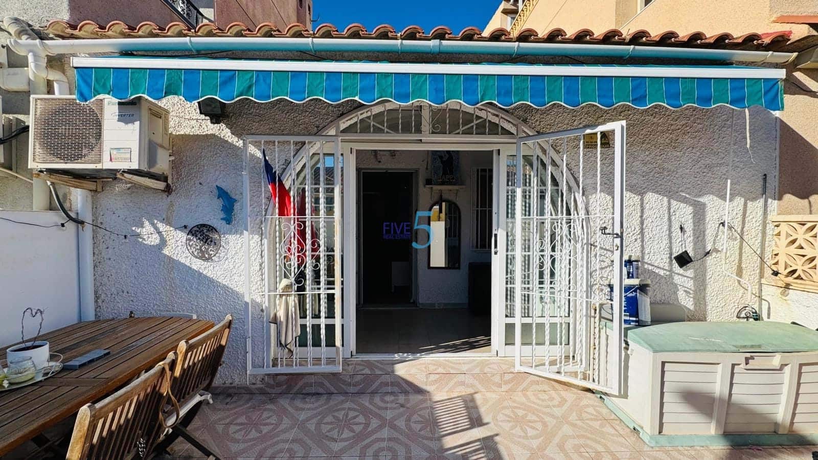 Casa de 2 habitaciones en El Chaparral en venta - 130.000 € (Ref: 9536405)