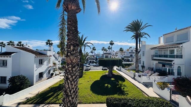 2 soverom Leilighet til salgs i Villamartin, Orihuela med svømmebasseng garasje - € 194 900 (Ref: 9536406)