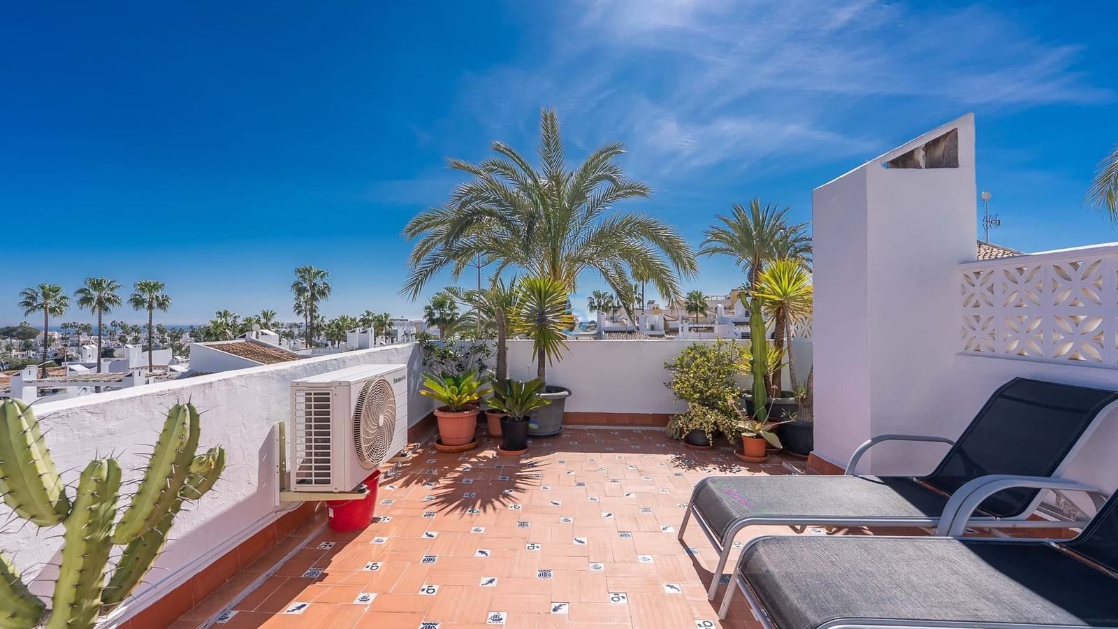 2 slaapkamer Appartement te koop in Villamartin met zwembad garage - € 194.900 (Ref: 9536406)