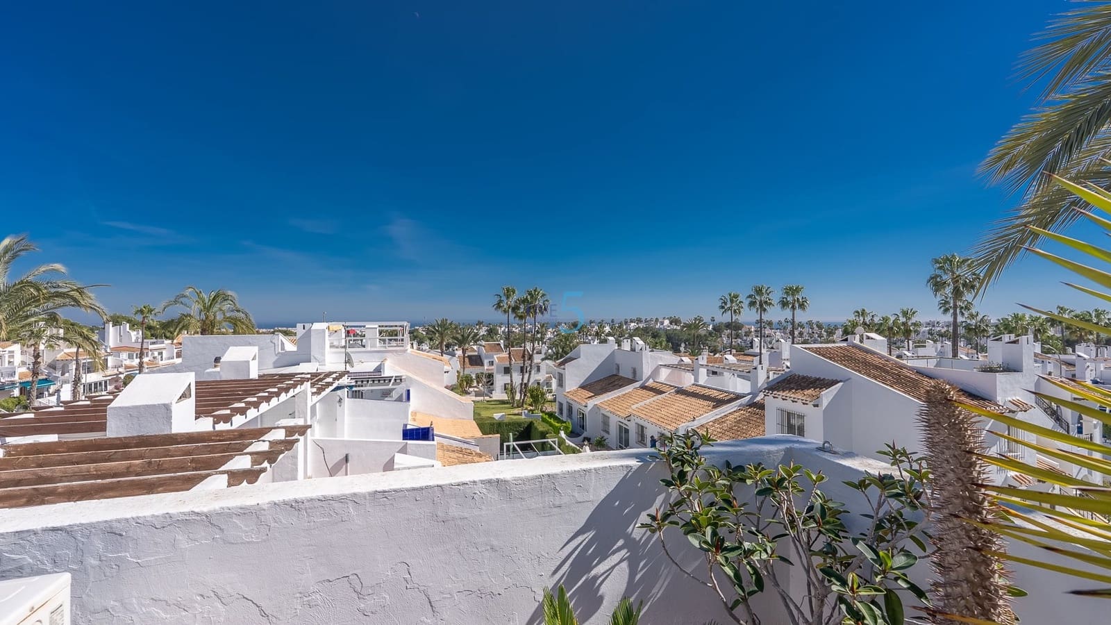 2 slaapkamer Appartement te koop in Villamartin met zwembad garage - € 194.900 (Ref: 9536406)