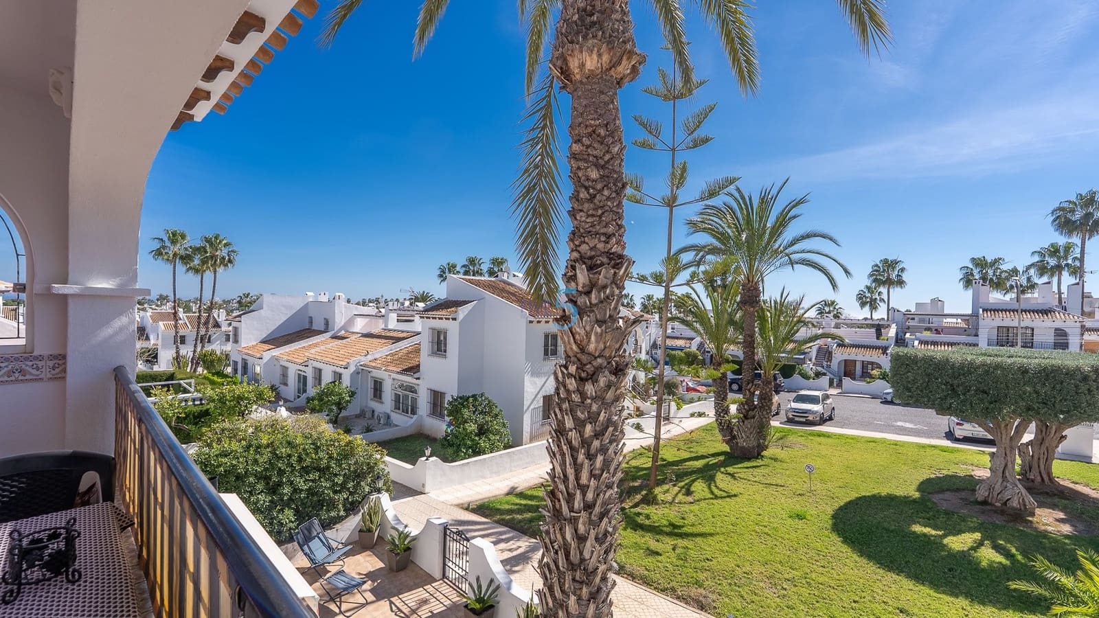 2 slaapkamer Appartement te koop in Villamartin met zwembad garage - € 194.900 (Ref: 9536406)