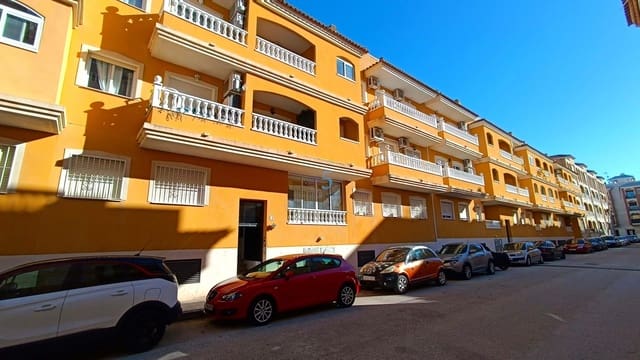 Apartamento de 2 habitaciones en Formentera del Segura en venta con piscina - 112.500 € (Ref: 9536407)