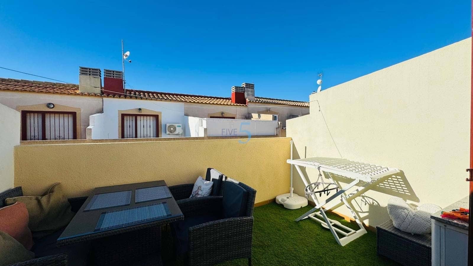 3 sovrum Hus till salu i Playa Flamenca med pool garage - 189 900 € (Ref: 9539090)