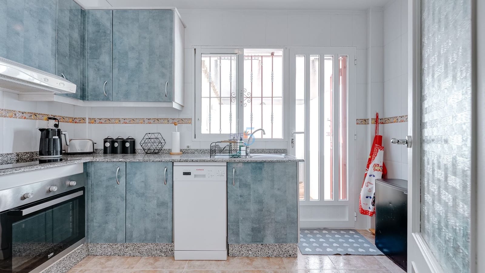 3 bedroom Townhouse for sale in Playa Flamenca with pool garage - € 189,900 (Ref: 9539090)