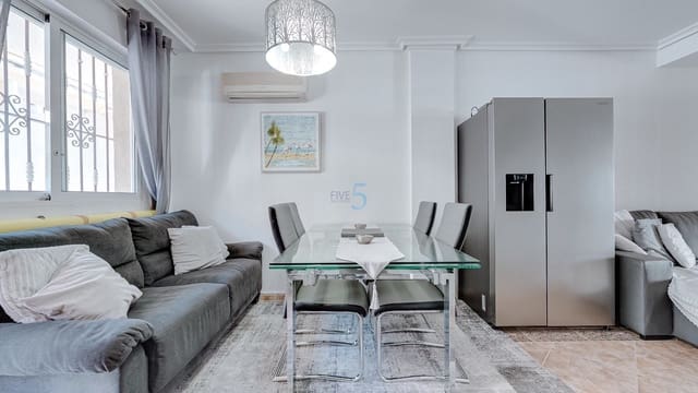 3 Zimmer Haus zu verkaufen in Playa Flamenca, Orihuela mit Pool Garage - 189.900 € (Ref: 9539090)