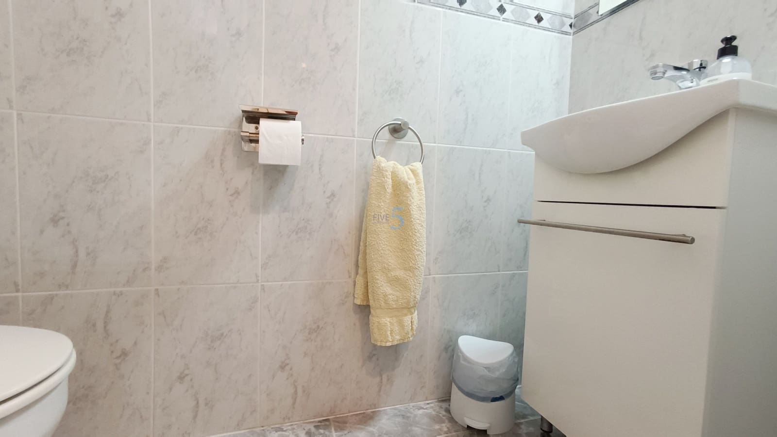 Pareado de 3 habitaciones en Rojales en venta con piscina garaje - 235.000 € (Ref: 9539682)