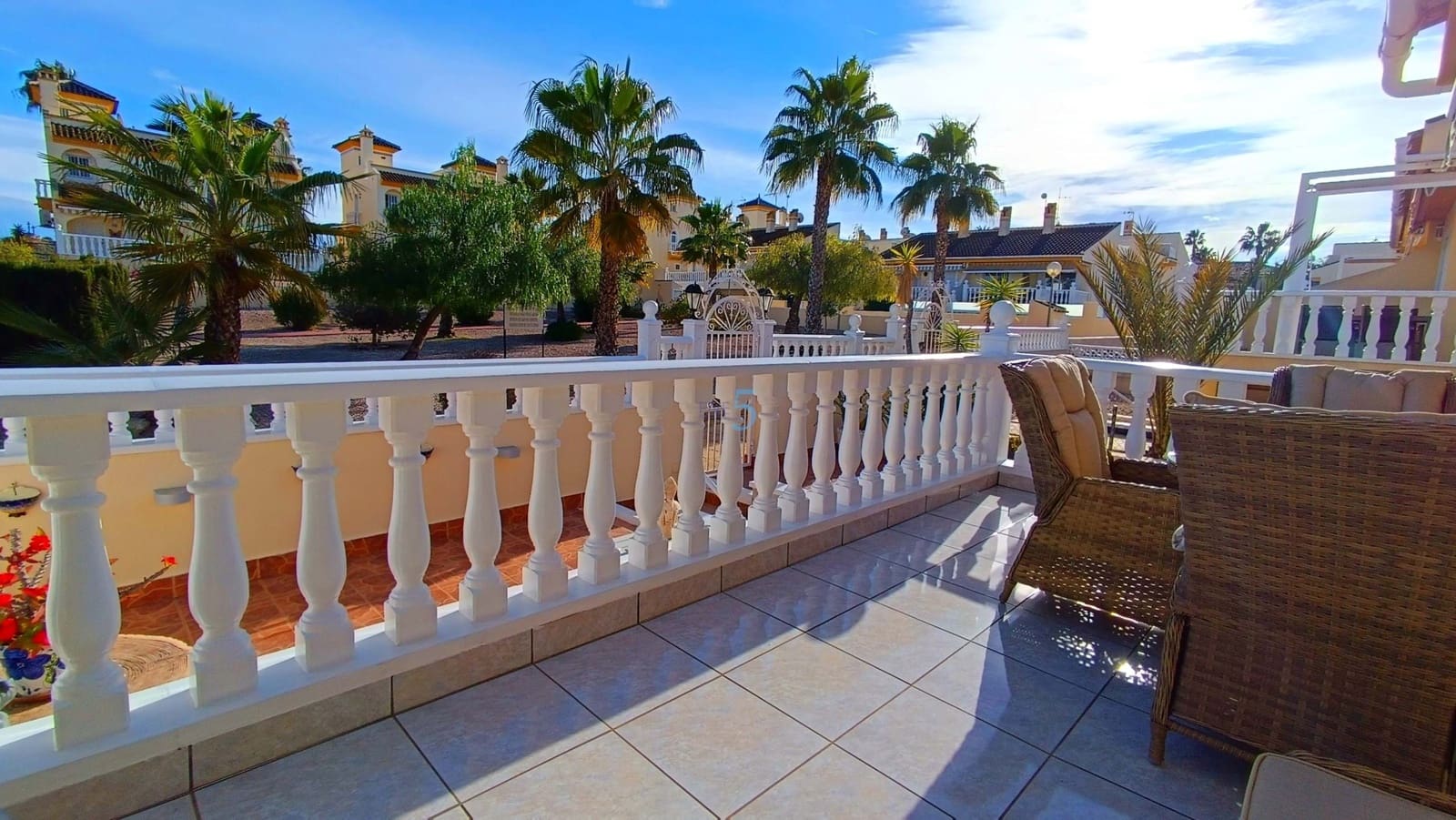 Pareado de 3 habitaciones en Rojales en venta con piscina garaje - 235.000 € (Ref: 9539682)