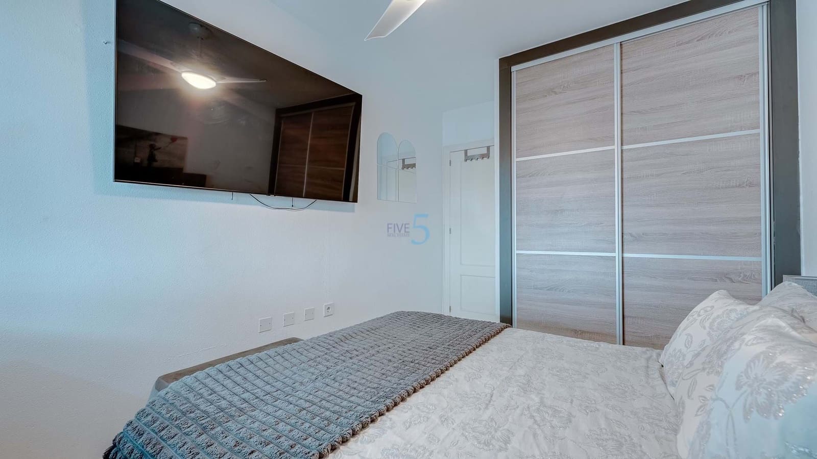 3 bedroom Apartment for sale in Vistabella with pool - € 215,000 (Ref: 9539683)