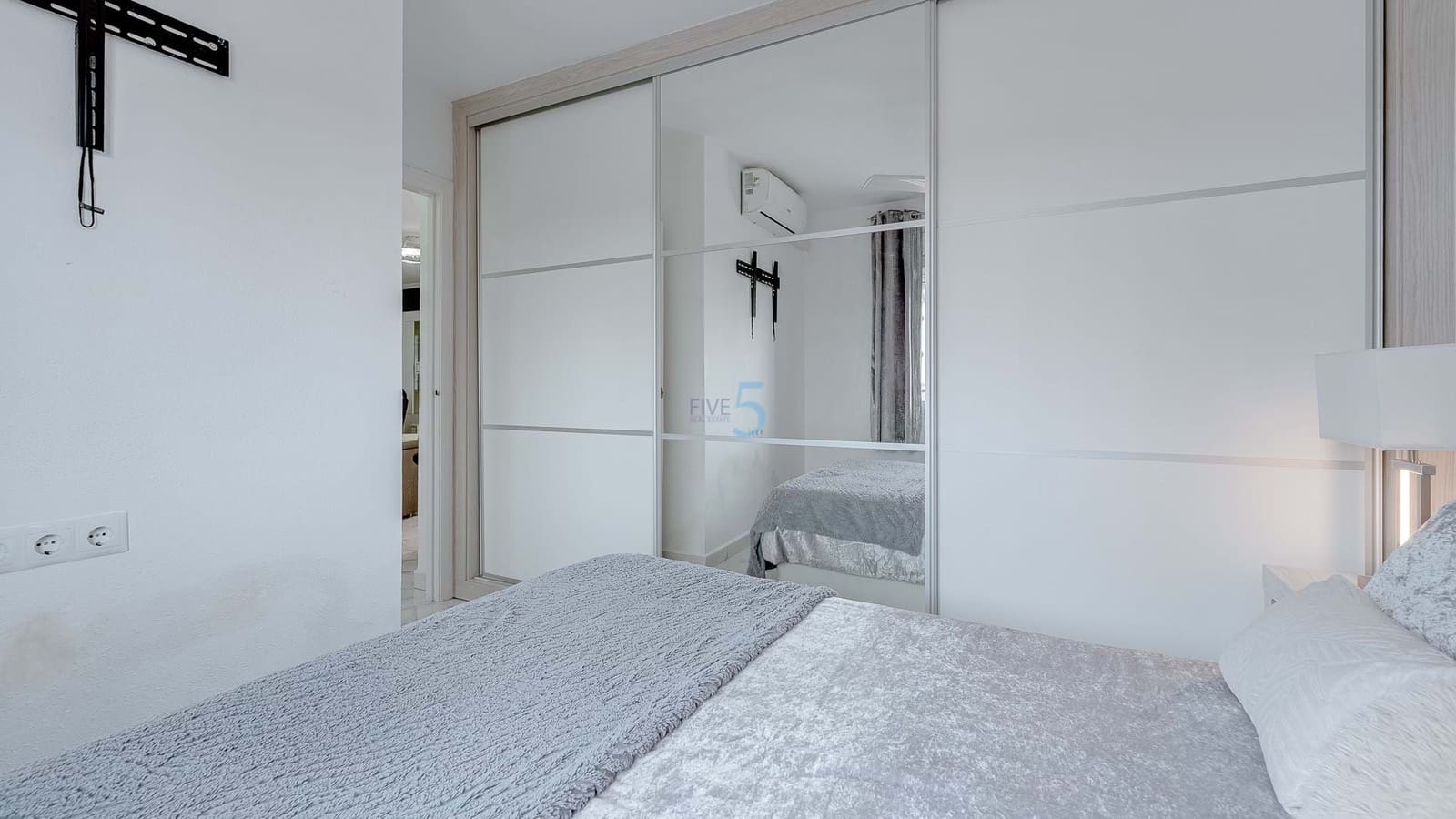 3 bedroom Apartment for sale in Vistabella with pool - € 215,000 (Ref: 9539683)