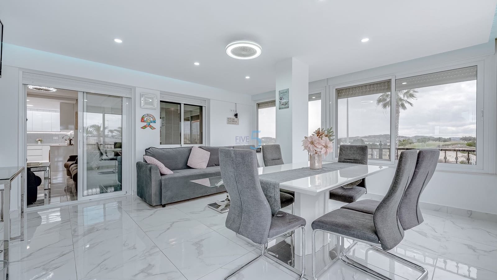 3 bedroom Apartment for sale in Vistabella with pool - € 215,000 (Ref: 9539683)