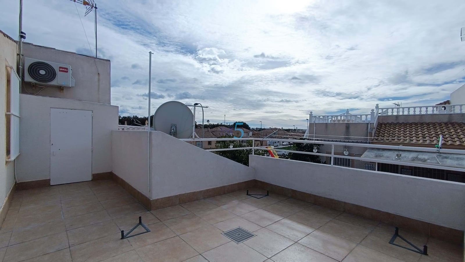 3 quarto Casa em Banda para venda em Los Altos com piscina - 179 900 € (Ref: 9539910)