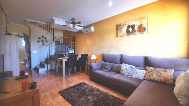 2 bedroom Townhouse for sale in Torre-Pacheco with pool - € 120,000 (Ref: 9539911)