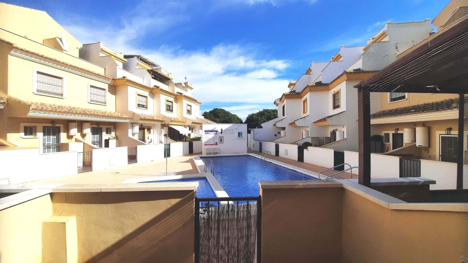 2 quarto Casa em Banda para venda em Torre-Pacheco com piscina - 120 000 € (Ref: 9539911)