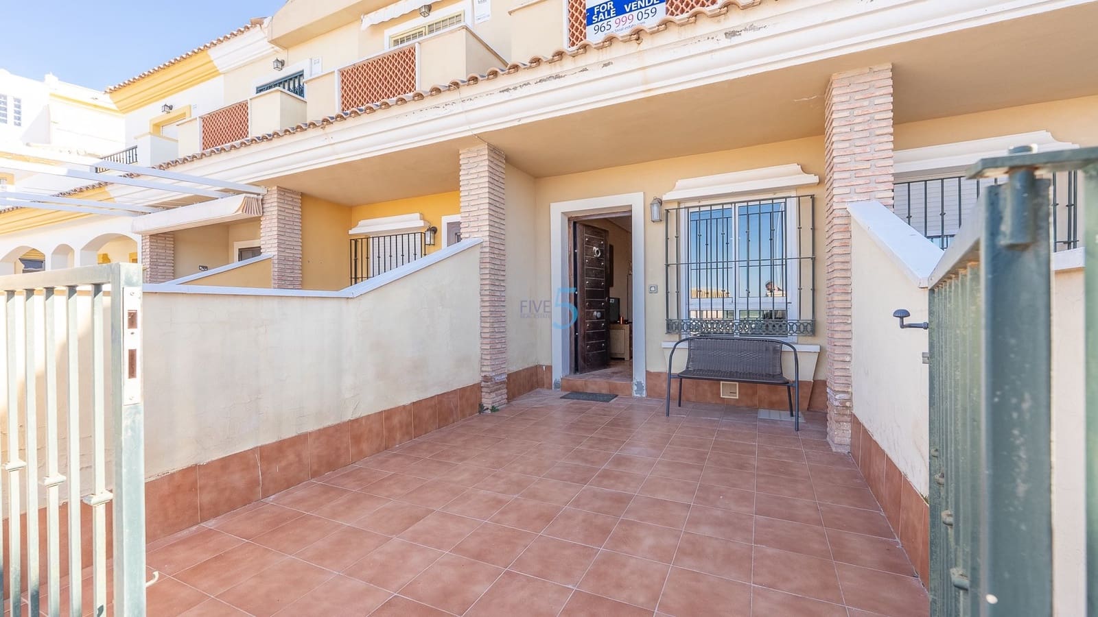 2 bedroom Townhouse for sale in Torre-Pacheco with pool - € 120,000 (Ref: 9539911)