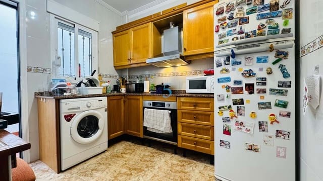 2 sypialnia Dom na sprzedaż w Punta Prima, Orihuela z basenem garażem - 220 000 € (Ref: 9539914)