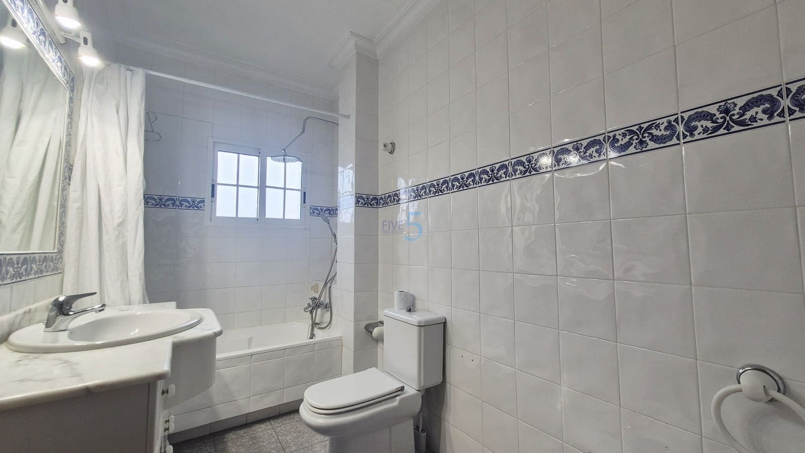 5 sypialnia Dom na sprzedaż w San Pedro del Pinatar z garażem - 265 000 € (Ref: 9541922)