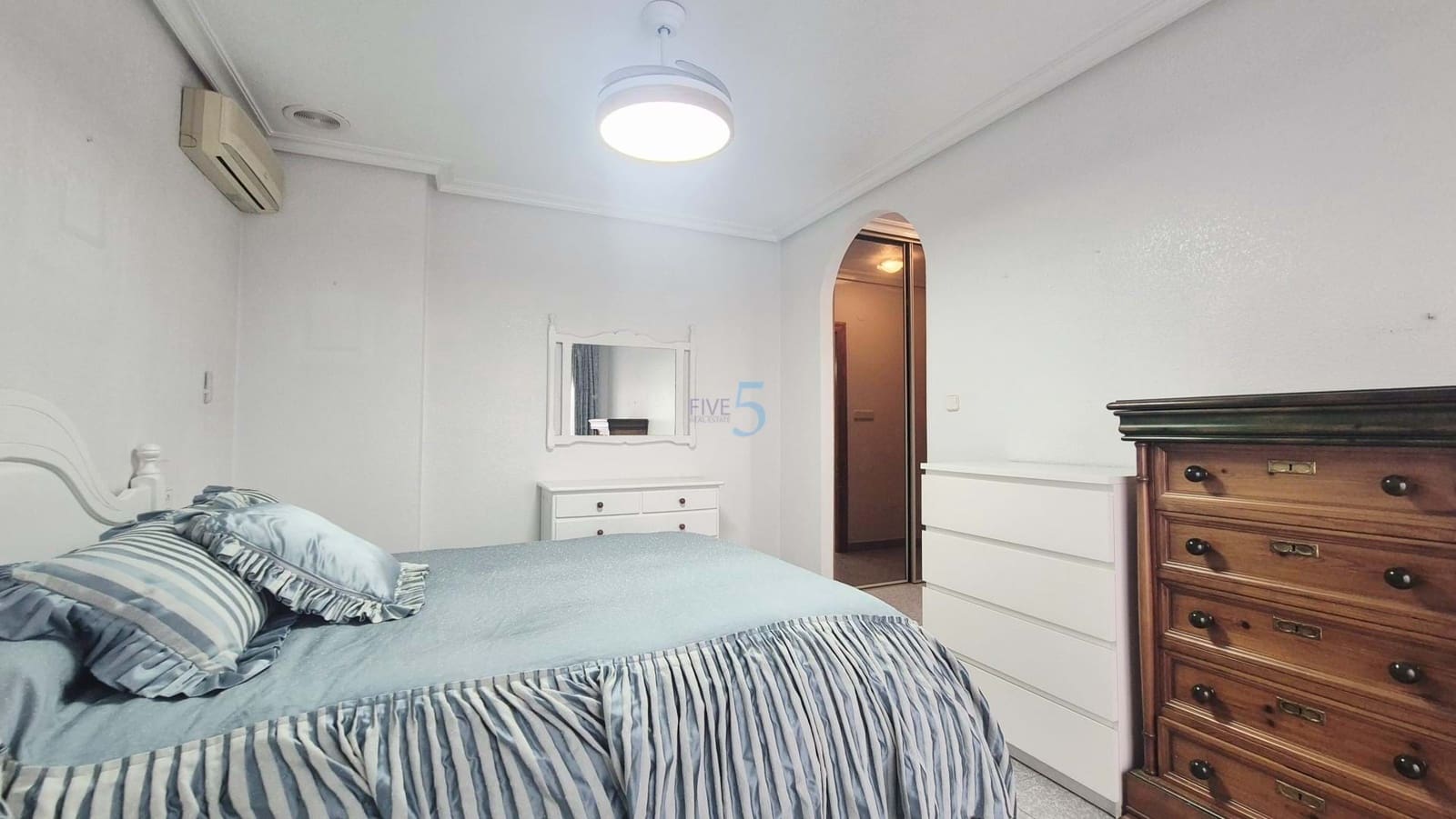 5 sypialnia Dom na sprzedaż w San Pedro del Pinatar z garażem - 265 000 € (Ref: 9541922)