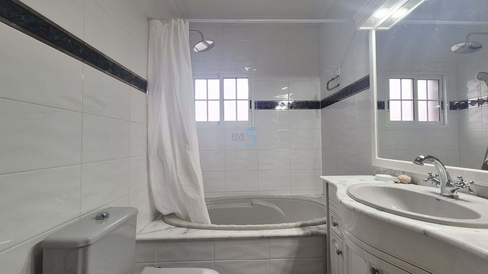 5 sypialnia Dom na sprzedaż w San Pedro del Pinatar z garażem - 265 000 € (Ref: 9541922)