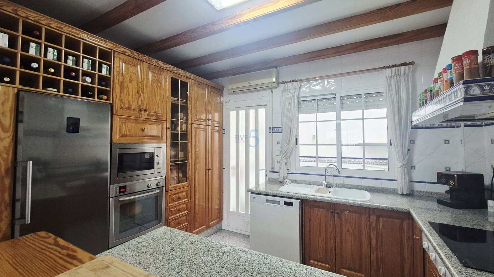 5 sypialnia Dom na sprzedaż w San Pedro del Pinatar z garażem - 265 000 € (Ref: 9541922)