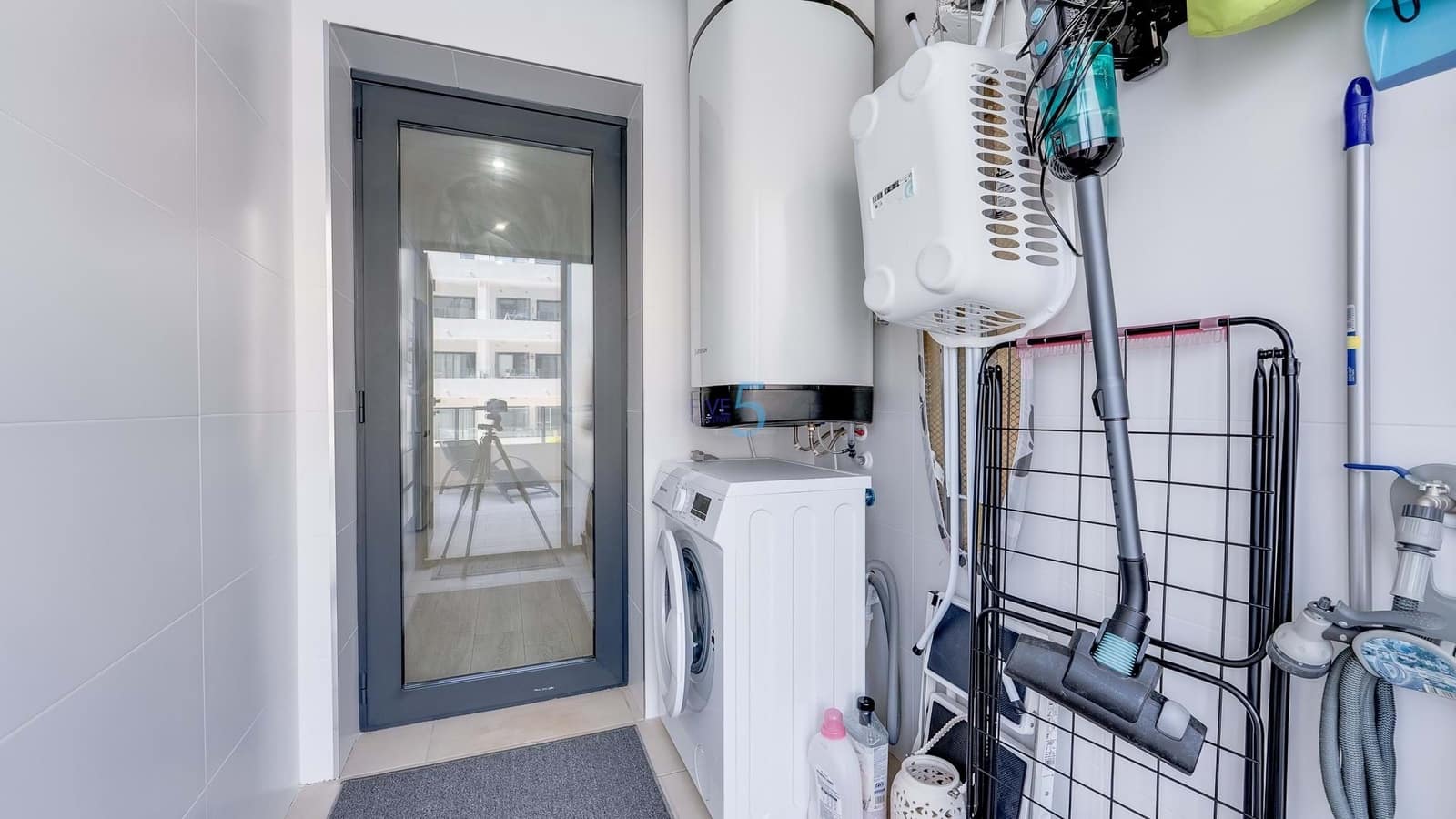 3 bedroom Apartment for sale in Villamartin with pool garage - € 350,000 (Ref: 9542781)