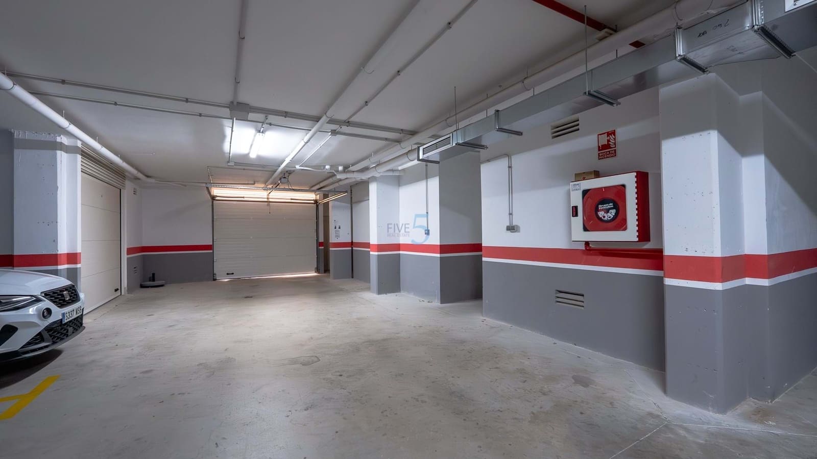 3 bedroom Apartment for sale in Villamartin with pool garage - € 350,000 (Ref: 9542781)