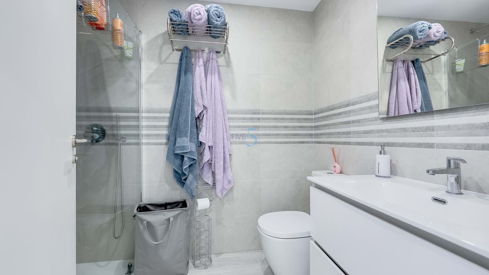 3 bedroom Apartment for sale in Villamartin with pool garage - € 350,000 (Ref: 9542781)