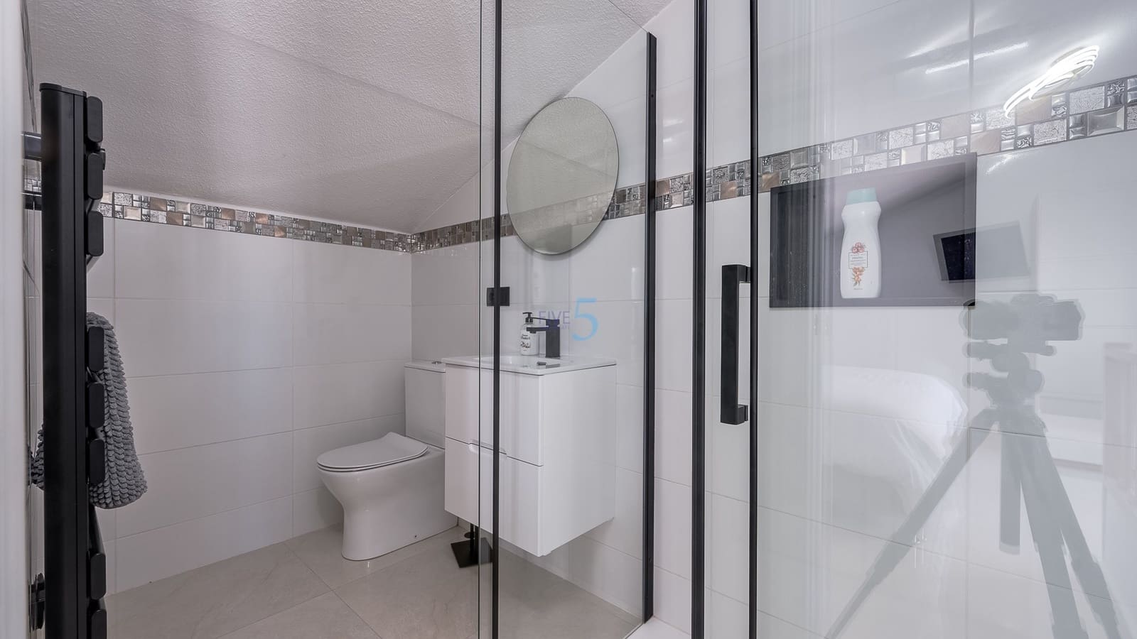 3 bedroom Townhouse for sale in Villamartin with pool - € 299,900 (Ref: 9542782)