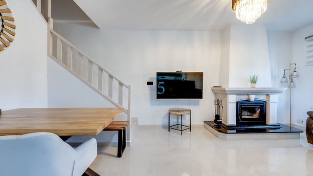 3 chambre Maison de Ville à vendre à Villamartin, Orihuela avec piscine - 299 900 € (Ref: 9542782)