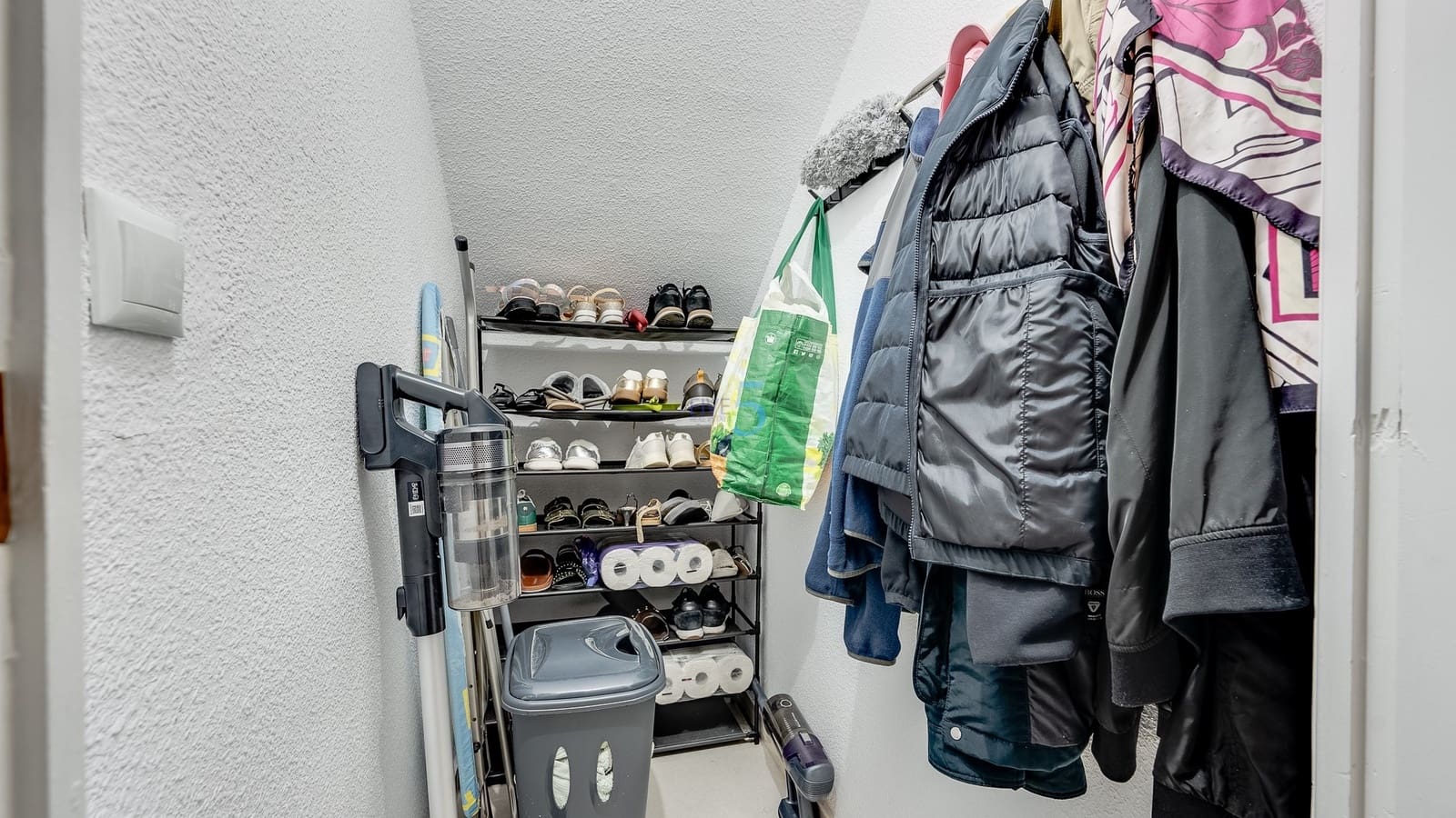 3 bedroom Townhouse for sale in Villamartin with pool - € 299,900 (Ref: 9542782)