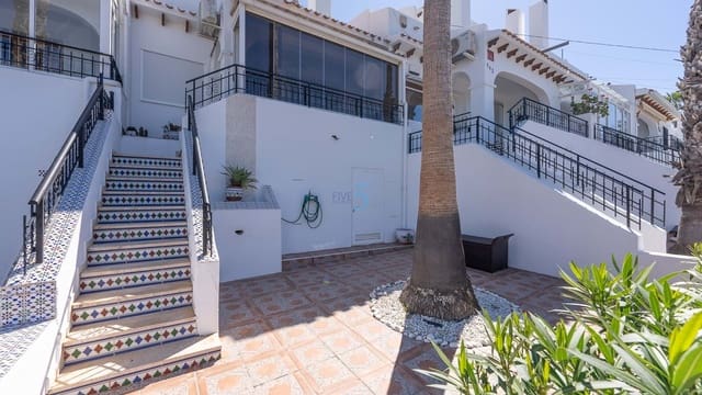 3 chambre Maison de Ville à vendre à Villamartin, Orihuela avec piscine - 299 900 € (Ref: 9542782)