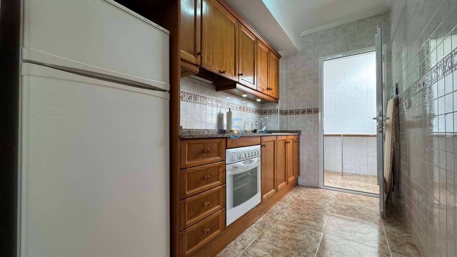 Apartamento de 2 habitaciones en Los Altos en venta con piscina garaje - 154.900 € (Ref: 9542784)