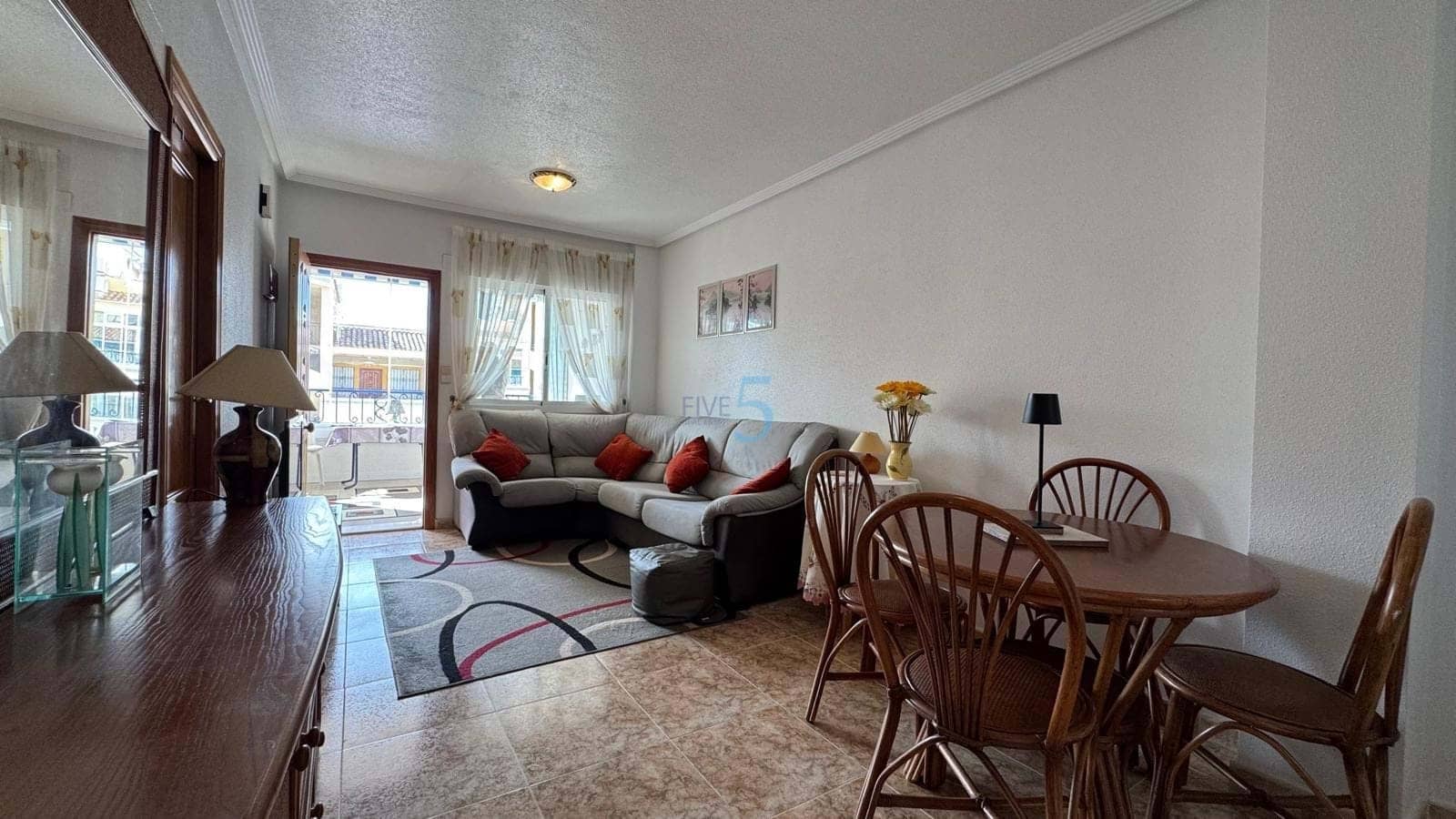 Apartamento de 2 habitaciones en Los Altos en venta con piscina garaje - 154.900 € (Ref: 9542784)