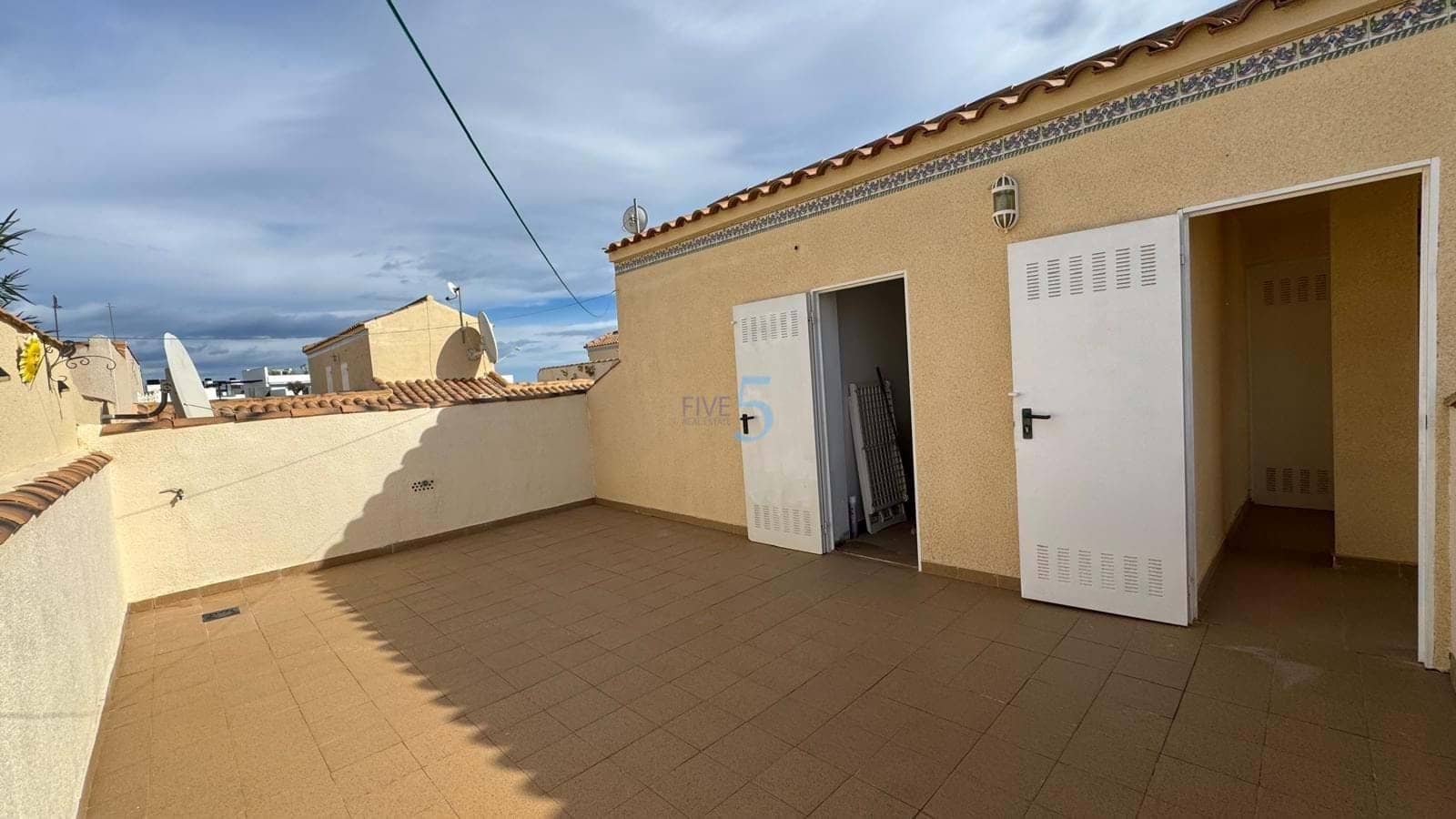 Apartamento de 2 habitaciones en Los Altos en venta con piscina garaje - 154.900 € (Ref: 9542784)